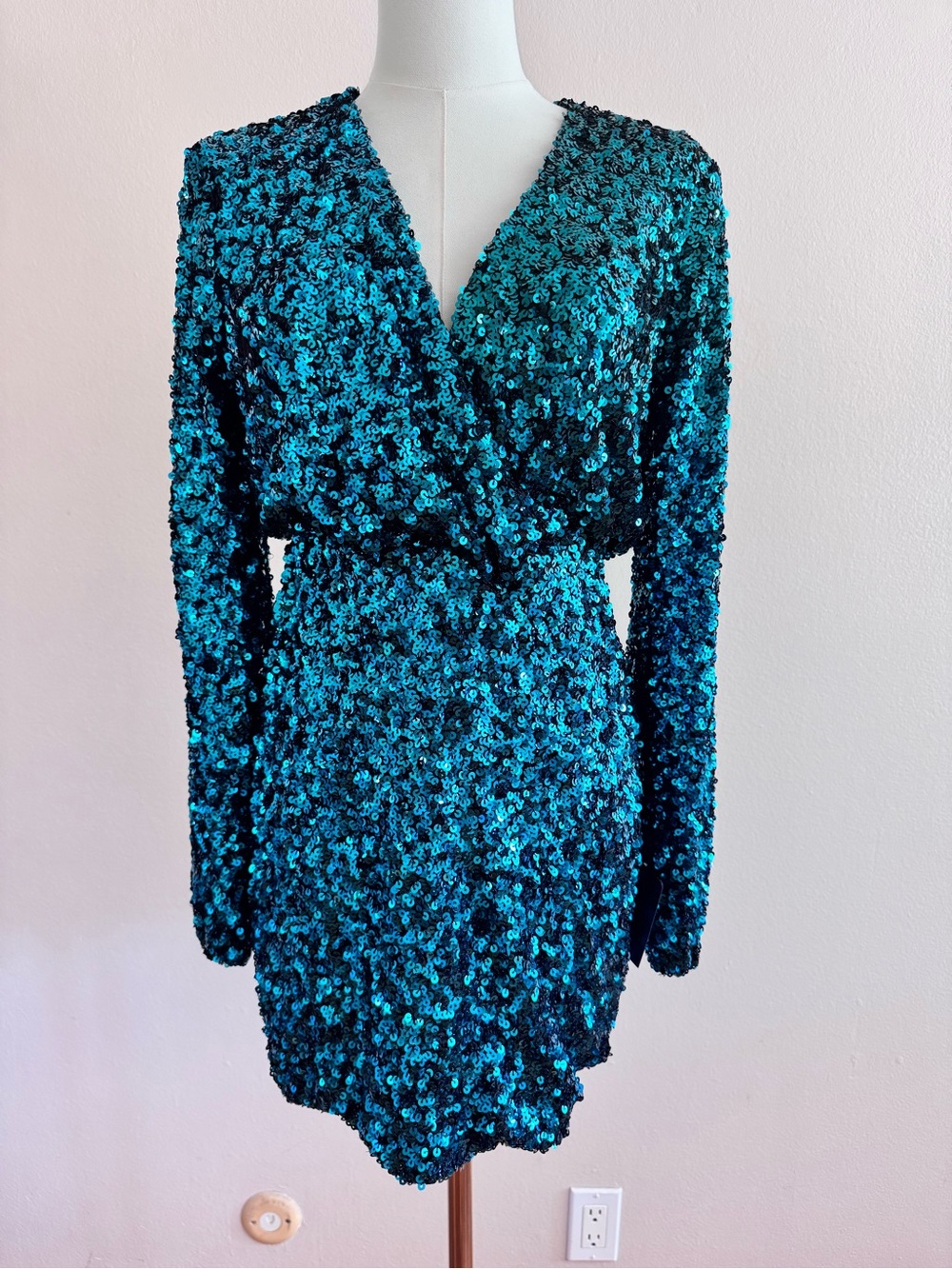 NWT Lulu's Teal Sequin Long Sleeve Wrap Mini Dress